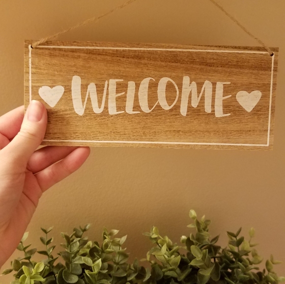 Welcome hanging sign - Picture 4 of 4